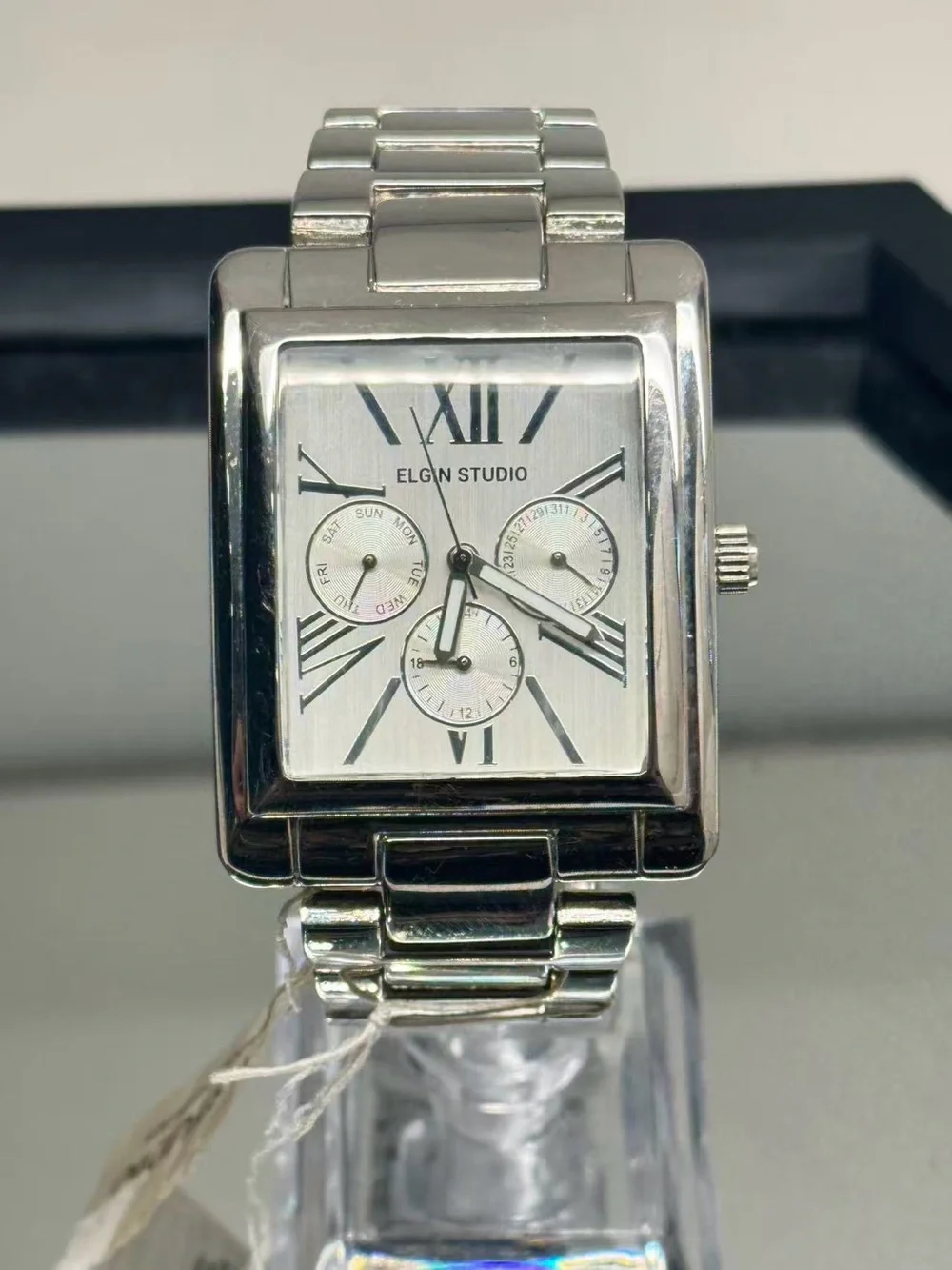 Elgin Studio Silver Tone Rectangle Day Date Quartz Men Watch New Battery Runs